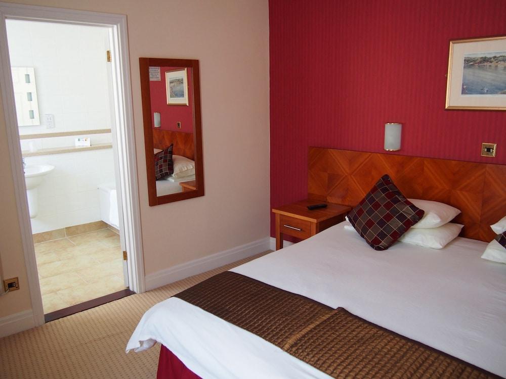 Mayfair Hotel Saint Helier ภายนอก รูปภาพ