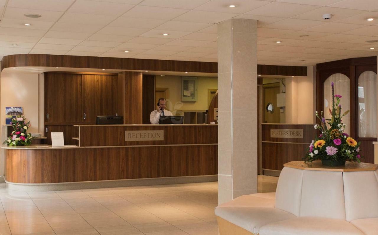 Mayfair Hotel Saint Helier ภายนอก รูปภาพ